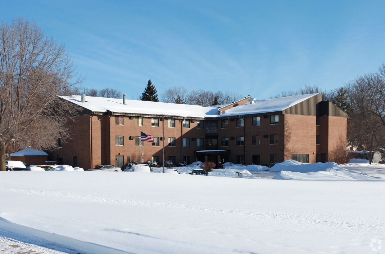 Building Photo - Maple Terrace Apartments