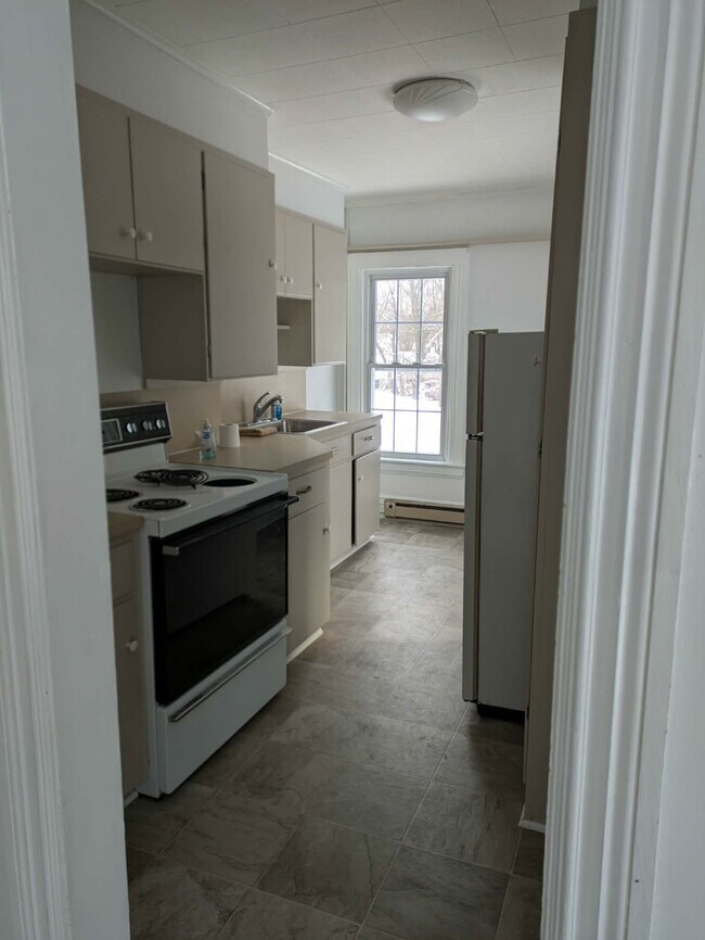 Foto del edificio - 4218 Ridge Rd