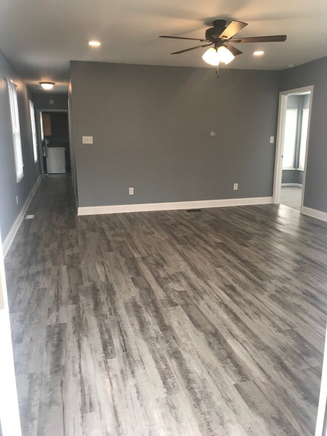 Building Photo - 201 Highland Avenue