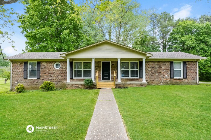 Primary Photo - 231 N Electra St