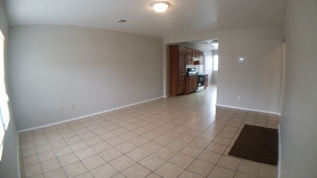 Building Photo - 3049 S Madole Blvd