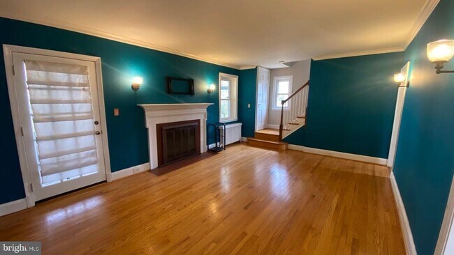 Building Photo - 709 Glen Allen Dr