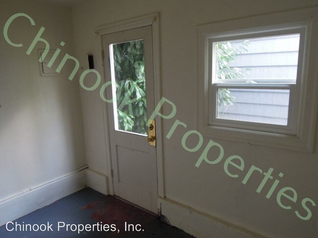 Foto del edificio - 2273 Friendly St