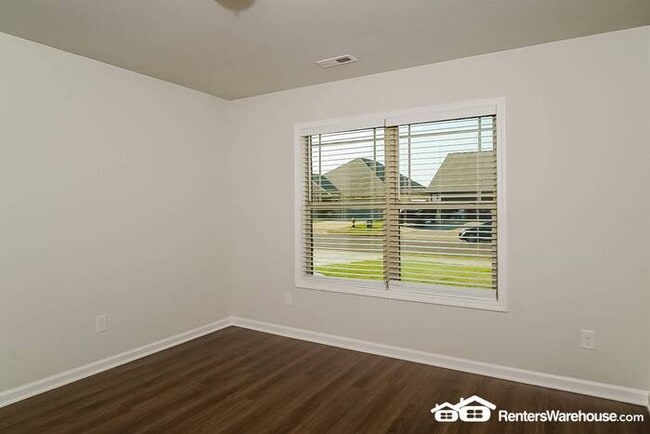 Building Photo - 128 Sublett Drive