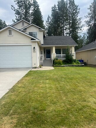 Building Photo - 526 E Blackhawk Dr