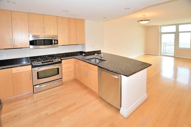 Kitchen - 8220 Crestwood Heights Dr