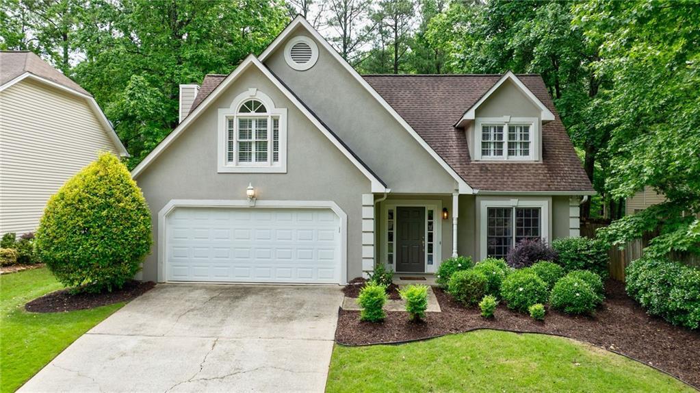 Foto principal - 8895 Club River Dr