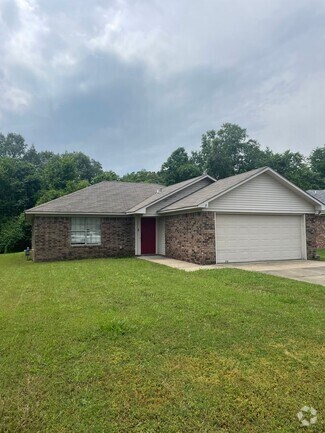 Building Photo - 2555 Winchester Dr