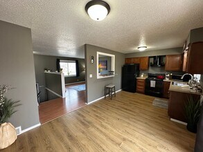 Building Photo - 248 Grand Blvd