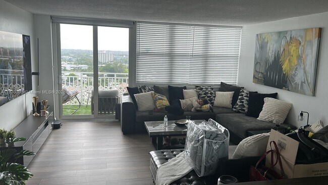 Foto del edificio - 2150 Sans Souci Blvd
