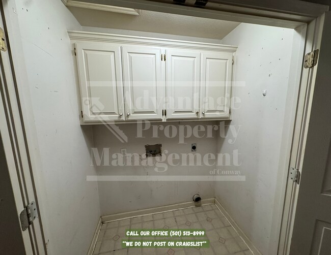 Foto del edificio - Lovely 2-Bedroom, 1-Bathroom Duplex in Greenbrier, AR!
