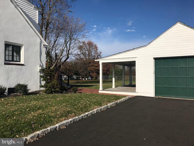 Foto del edificio - 6091 Kellers Church Rd
