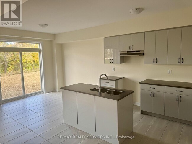 Photo du bâtiment - 4 Gilham Wy