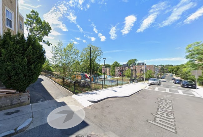 Building Photo - 89 Intervale St