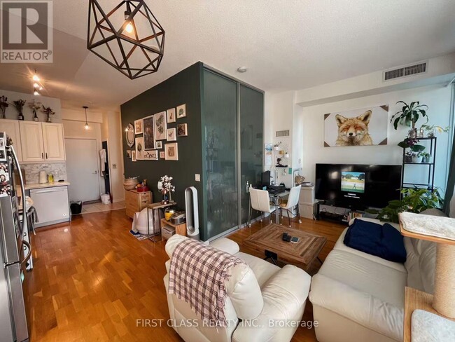 Photo du bâtiment - 111 Elizabeth St