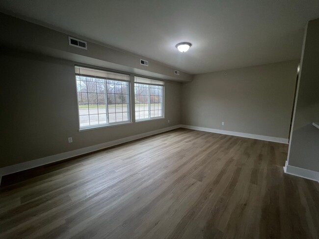 Interior Photo - Summerfield Apartments