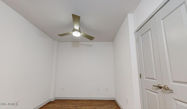 Foto del edificio - 26800 N 27th Ave