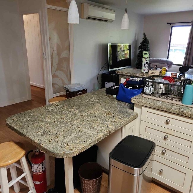 Photo - 1551 Kuahaka St (Pearl City, HI) House