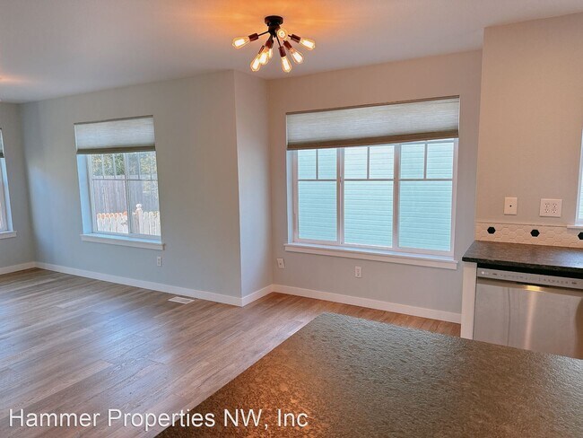 Foto del edificio - 3 br, 2.5 bath House - 2938 St Paul Street