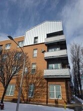 Building Photo - 3522 S State St