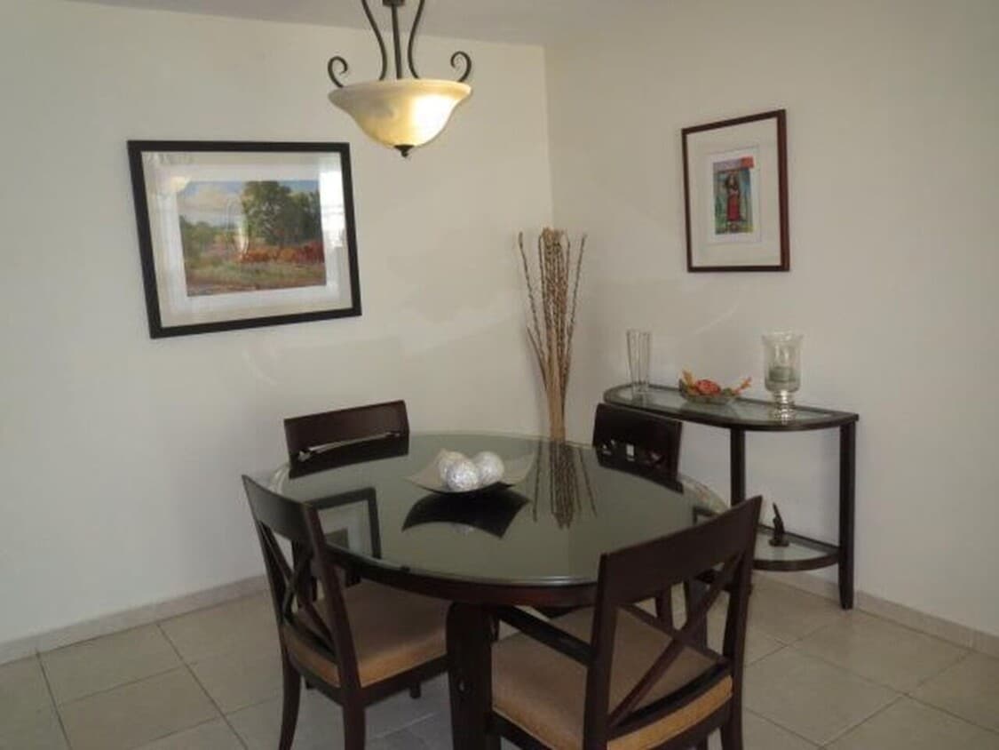 Building Photo - 11 Country Club Dr