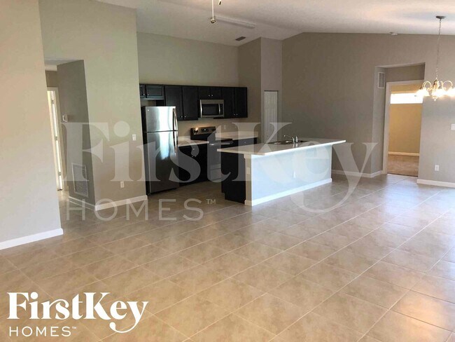 Foto del edificio - 2477 SW Aberdeen St