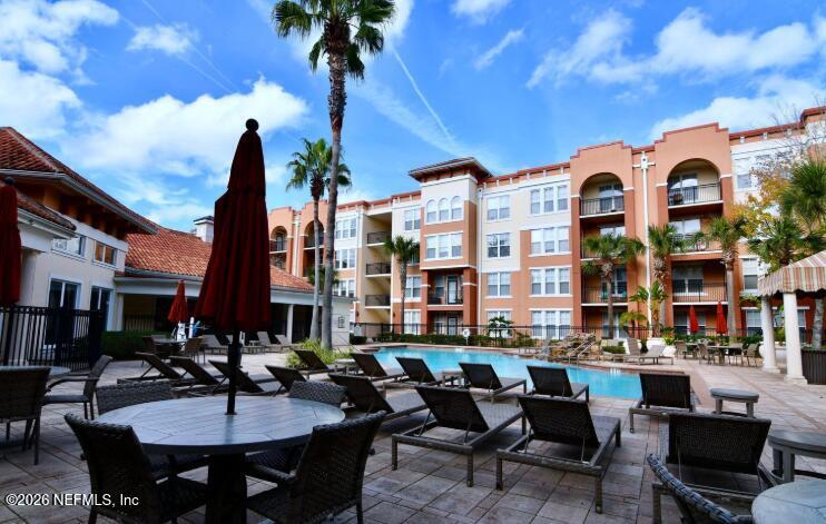 Foto del edificio - 10435 Mid Town Pkwy