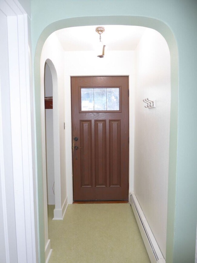 Foto del edificio - 3BD/1.5BA, Downtown Juneau in the flats, N...
