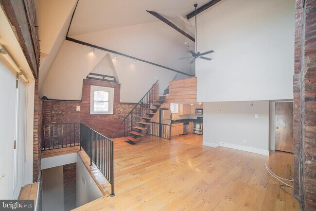 Foto del edificio - 2101 Cypress St