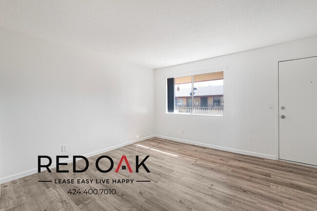 Foto del edificio - 7125 E Gage Ave