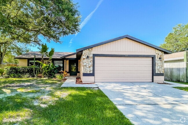 Building Photo - 662 Timber Bay Cir W