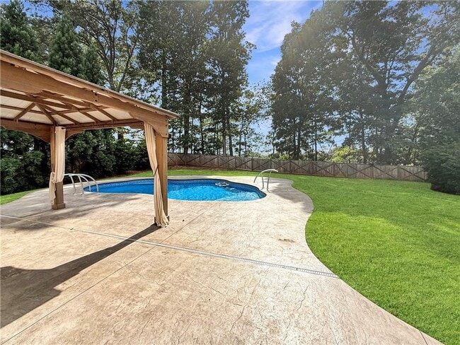 Building Photo - 5910 Westcroft Ln