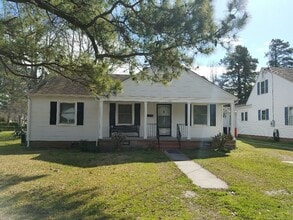 Building Photo - 1100 W Williams Cir