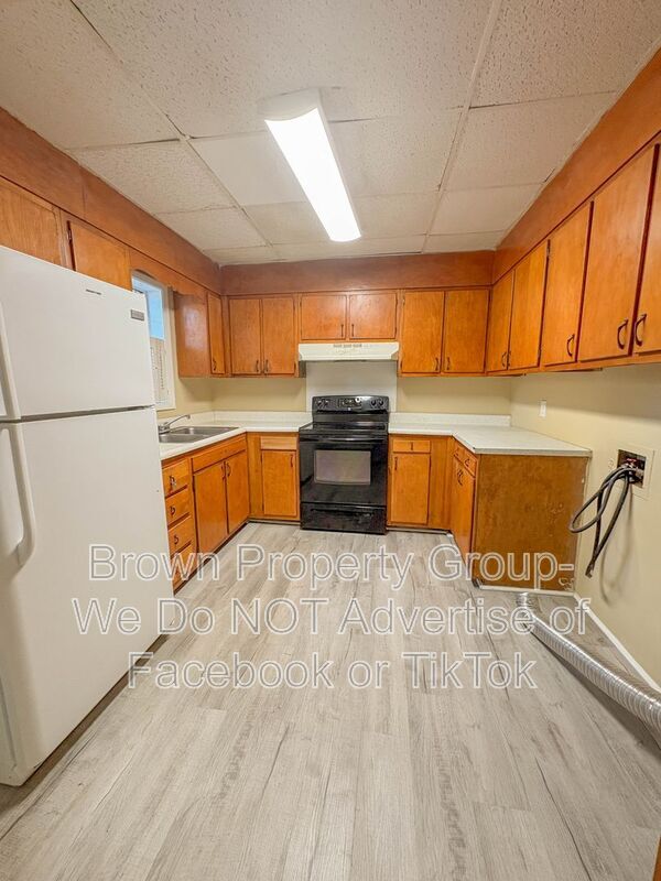 Foto del edificio - 2310 Barrington Cir