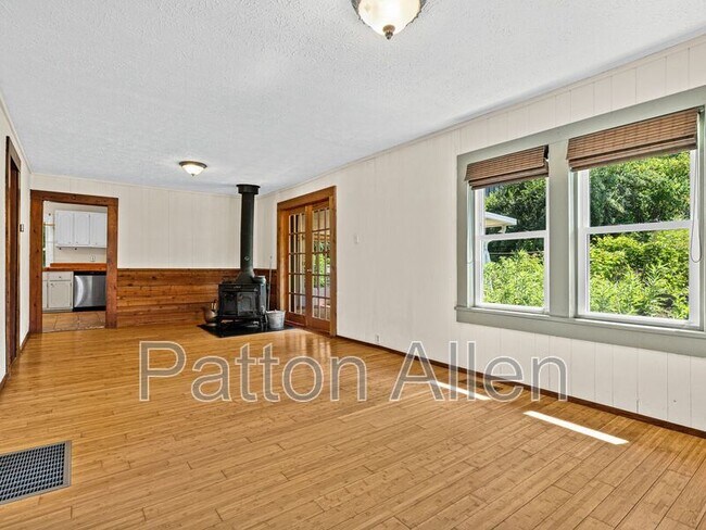 Foto del edificio - 83 5th Ave