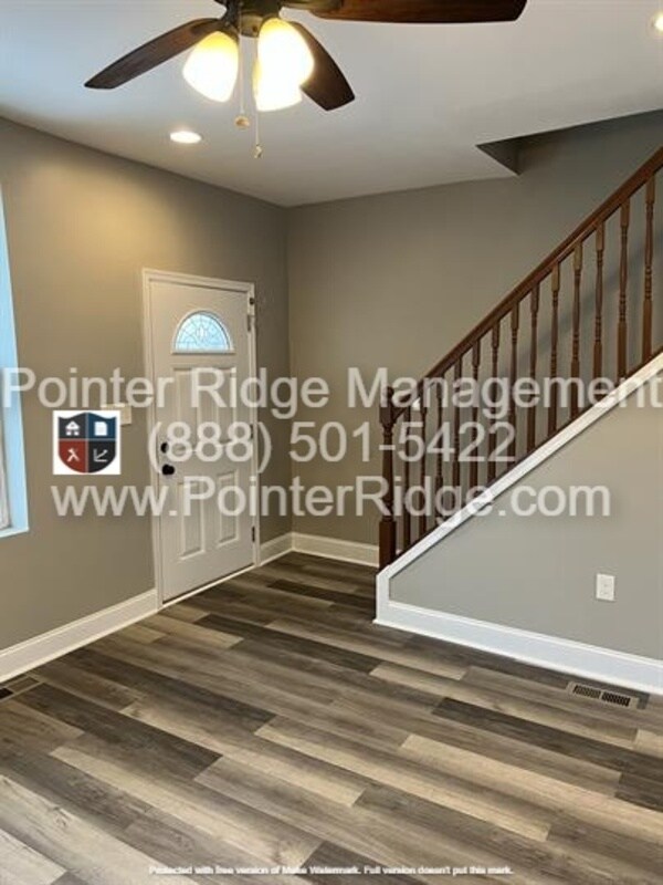 Building Photo - 4106 Fairview Ave
