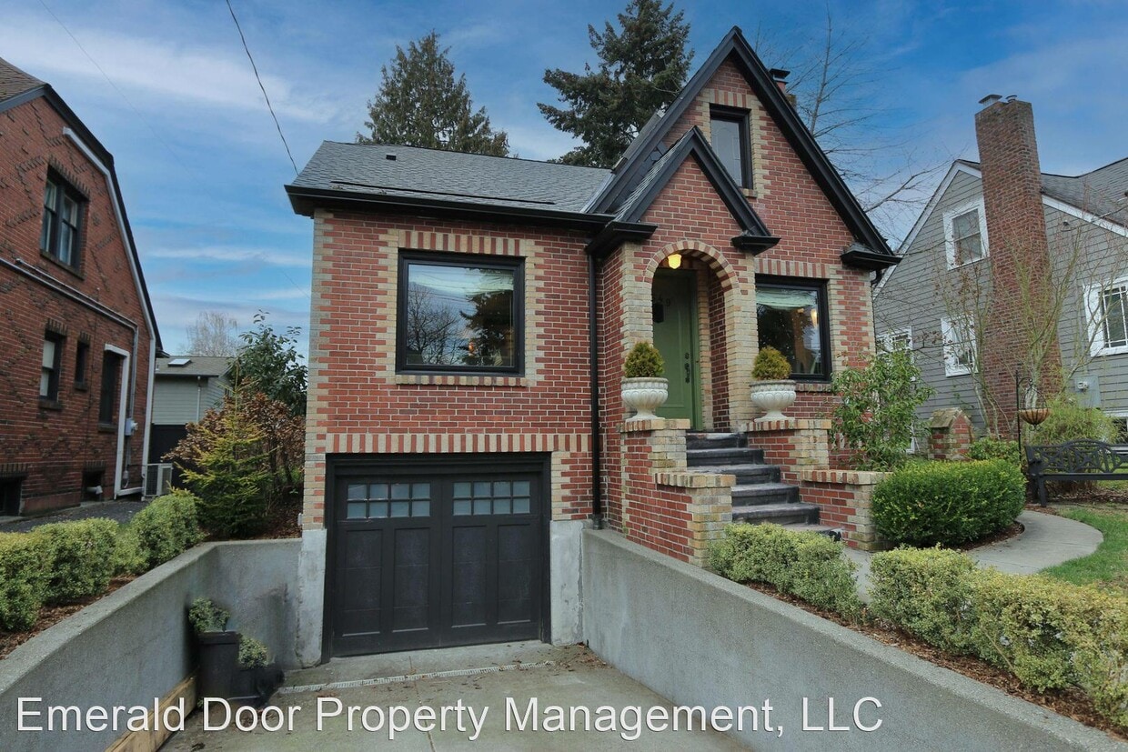 Primary Photo - 3 br, 2 bath House - 7549 12th Ave NW