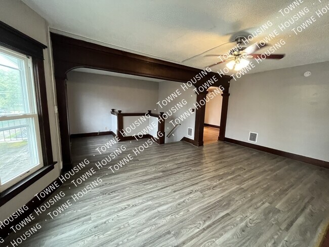 Foto del edificio - 65 Seminole Pkwy