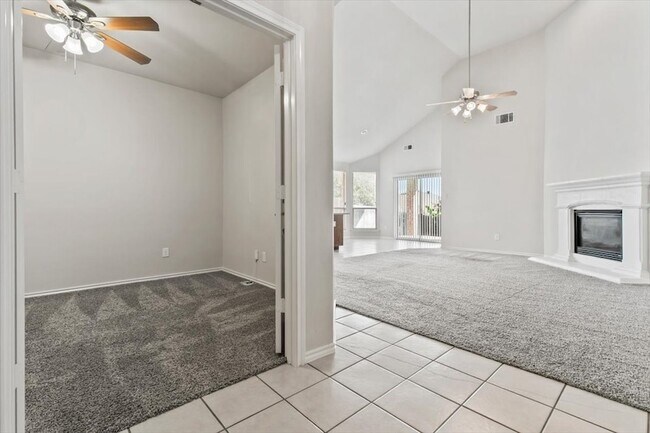 Building Photo - 5724 Minnow Dr