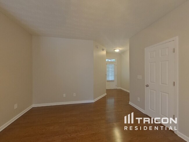 Foto del edificio - 750 Mountain Laurel Dr