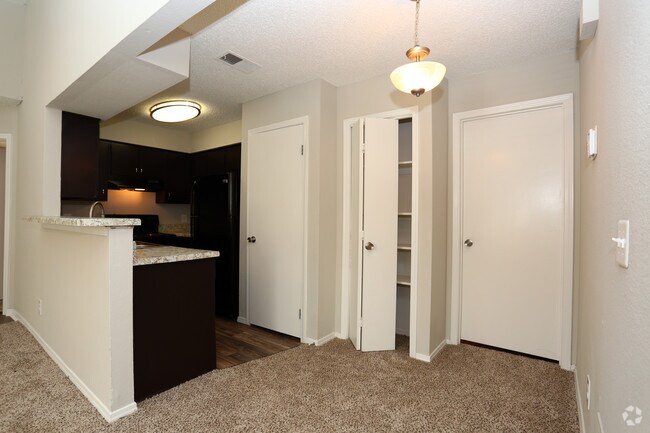 Comedor y cocina - Walnut Creek @ 122