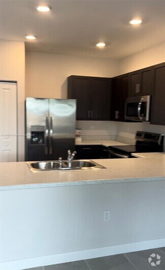 Building Photo - 28718 SW 133rd Ct