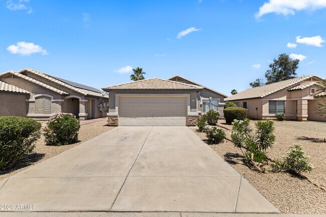 Building Photo - 16723 N 160th Ave