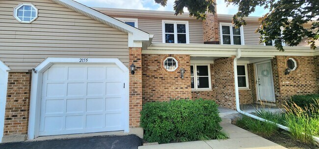 Building Photo - 2155 Abbeywood Ct