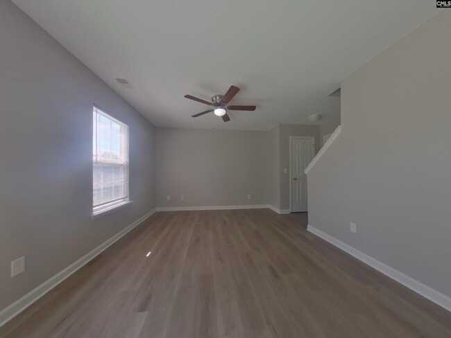 Foto del edificio - 225 Meyer Ln