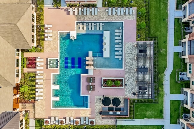 Building Photo - Lakeview at the Gates of Prosper