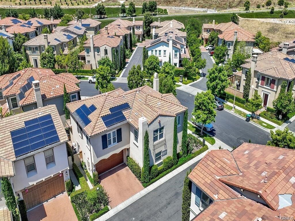 Building Photo - 136 Coyote Brush