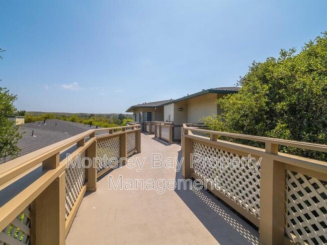Building Photo - 110 Pheasant Ridge Rd