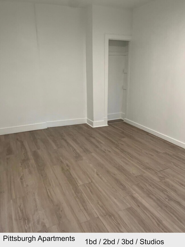 Foto del edificio - 709 Carothers Ave