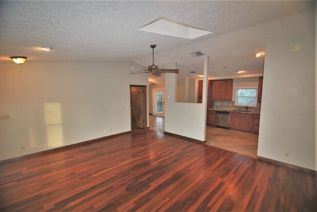 Building Photo - 3607 Harlowe Ave
